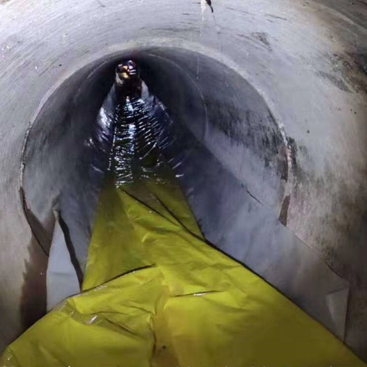 萨嘎管道紫外光固化修复